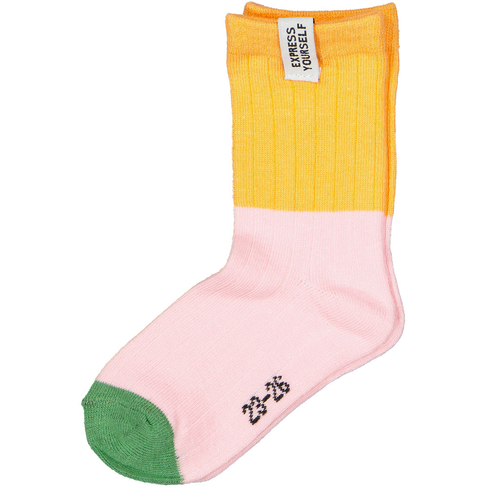 17720-chaussettes-orange-1.jpg