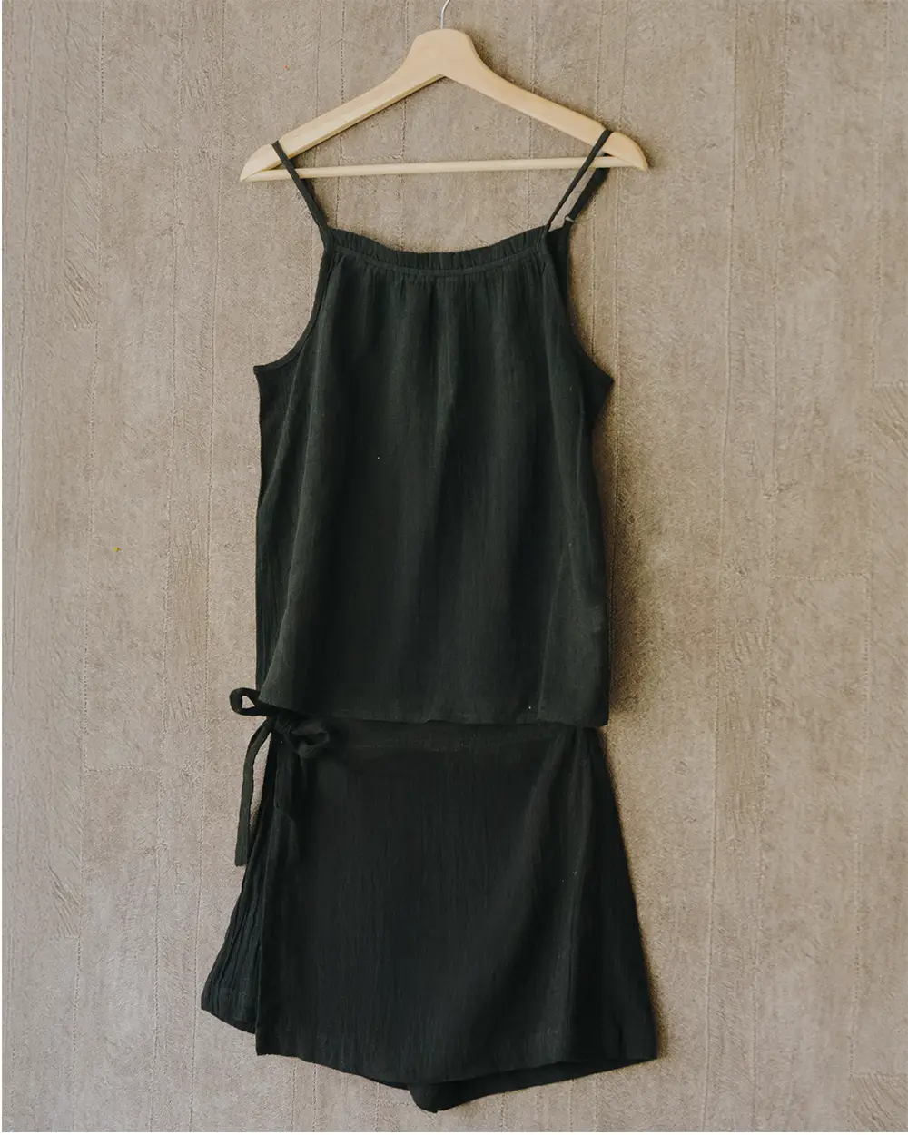 4238-haut-noir-1.webp