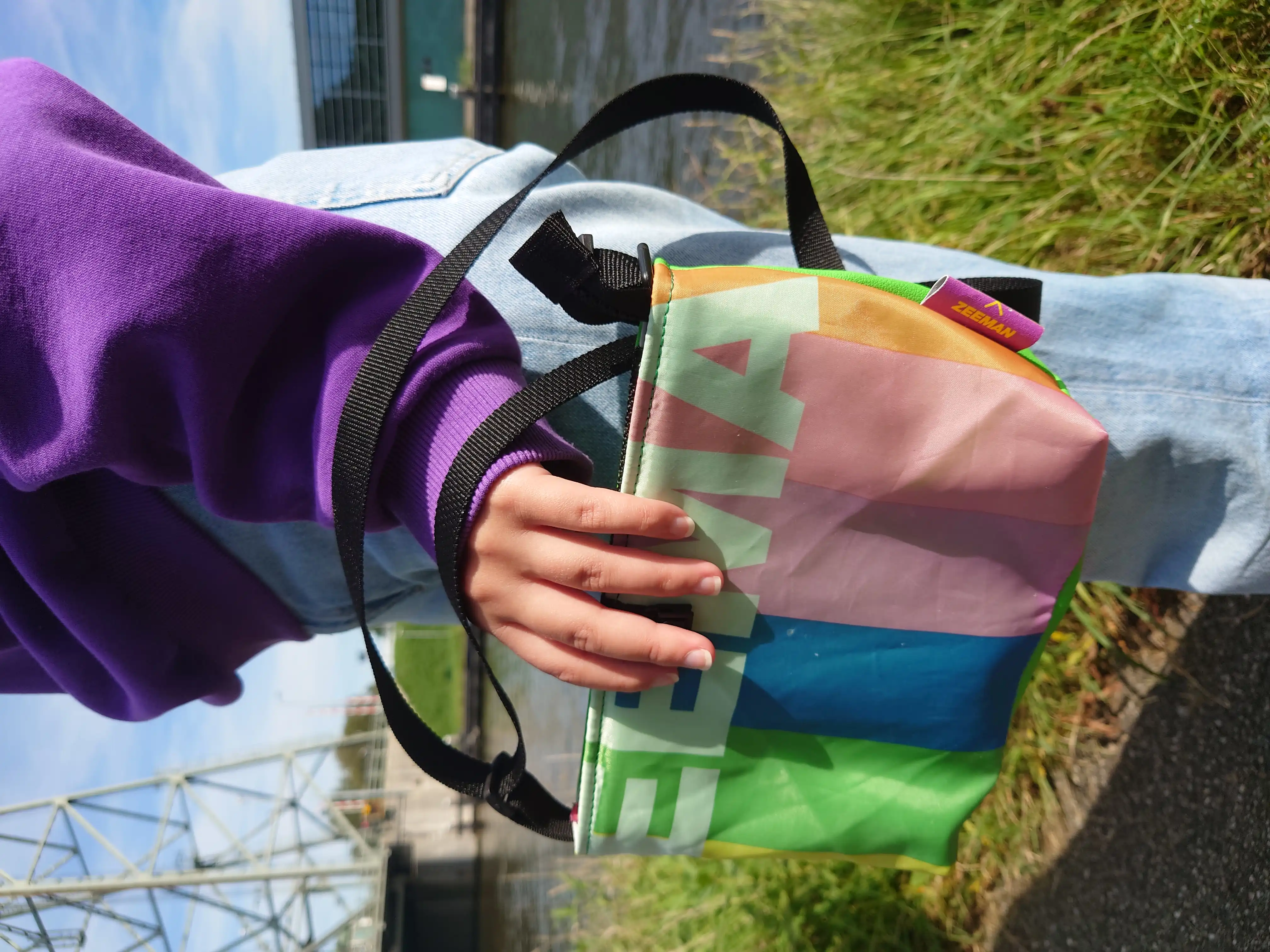 62208-sac-bandouli-re-vert-1.jpg